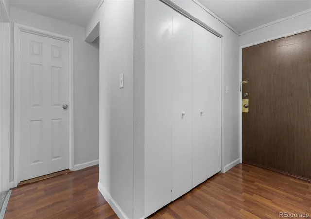 5th image of 209 E Highline Cir #302, Centennial, CO 80122 | MLS# 2208674