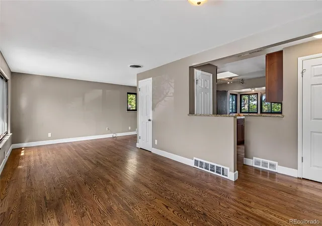 4th image of 14205 E 25Th Pl, Aurora, CO 80011 | MLS# 3330143