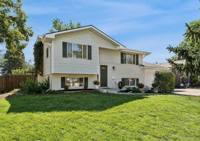 2nd image of 2102 S Brentwood St, Lakewood, CO 80227 | MLS# 6859840