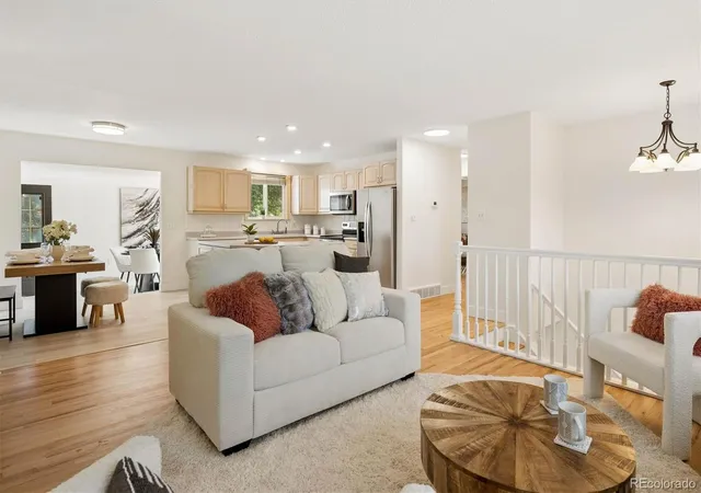 Photo 3 of Single family home for sale at 2102 S Brentwood St, Lakewood, CO 80227 | MLS# 6859840 | Listing updated on 2026-08-29