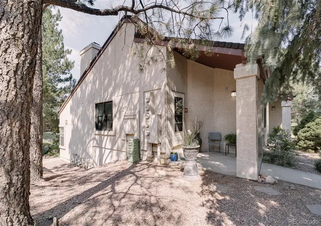 3rd image of 530 Autumn Crest Cir #A, Colorado Springs, CO 80919 | MLS# 6612170