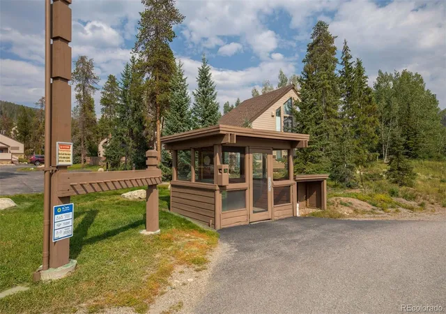 2nd image of 210 Tennis Clb Rd, Dillon, CO 80435