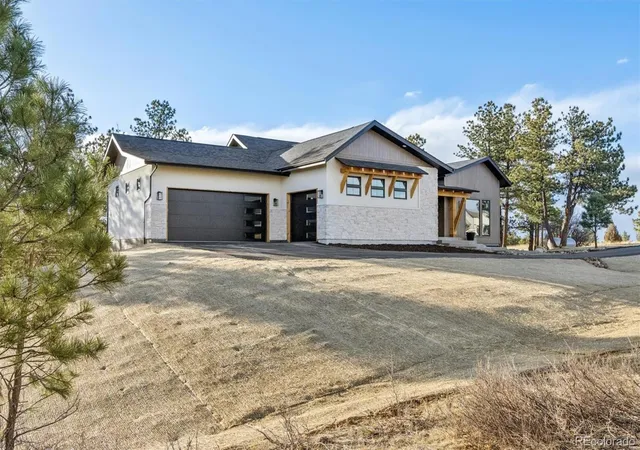 Photo 3 of Single family home for sale at 11004 Sunset Oaks Pl, Franktown, CO 80116 | MLS# 3831203 | Listing updated on 2026-10-05