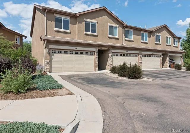 Photo 3 of Sale Pending at 1518 York Rd, Colorado Springs, CO 80918 | MLS# 9079321 | Listing updated on 2026-09-13