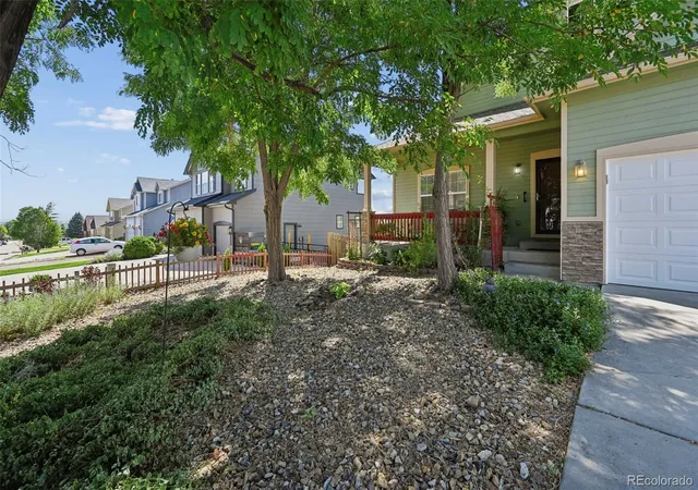 Photo 4 of Sale Pending at 9383 Bur Oak Ln, Colorado Springs, CO 80925 | MLS# 3725113 | Listing updated on 2026-08-27