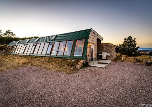 1st image of 8782 Vaughn View Dr, Pueblo, CO 81005 | MLS# 8752979