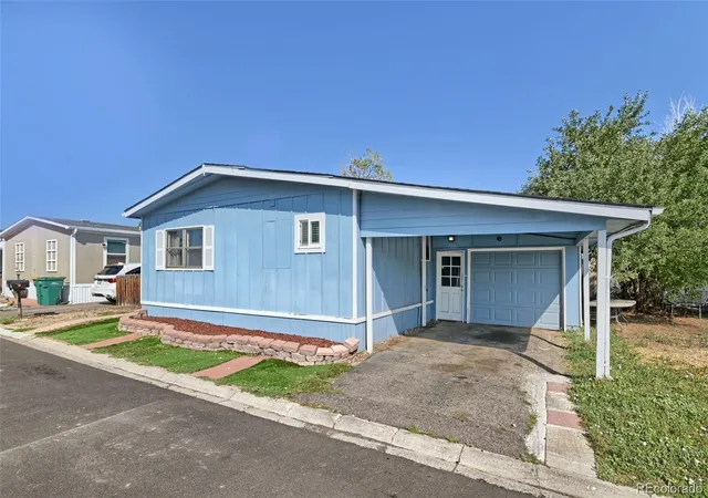Photo 3 of Manufactured home for sale at 2813 Oriole St, Denver, CO 80260 | MLS# 1781220 | Listing updated on 2026-08-31