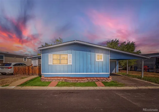 Photo 3 of Manufactured home for sale at 2813 Oriole St, Denver, CO 80260 | MLS# 1781220 | Listing updated on 2026-09-25