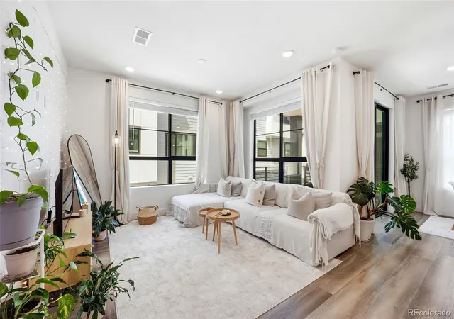Photo 4 of Townhouse for sale at 2004 S Holly St #1, Denver, CO 80222 | MLS# 3989071 | Listing updated on 2026-09-26
