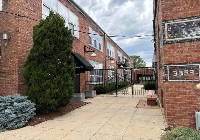 3rd image of 3309 Blake St #204, Denver, CO 80205 | MLS# 7315817