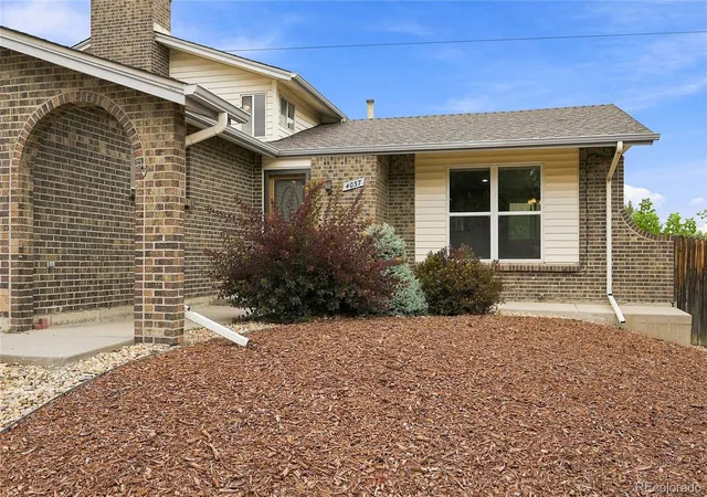 5th image of 4037 E Caley Pl, Centennial, CO 80121 | MLS# 4078941