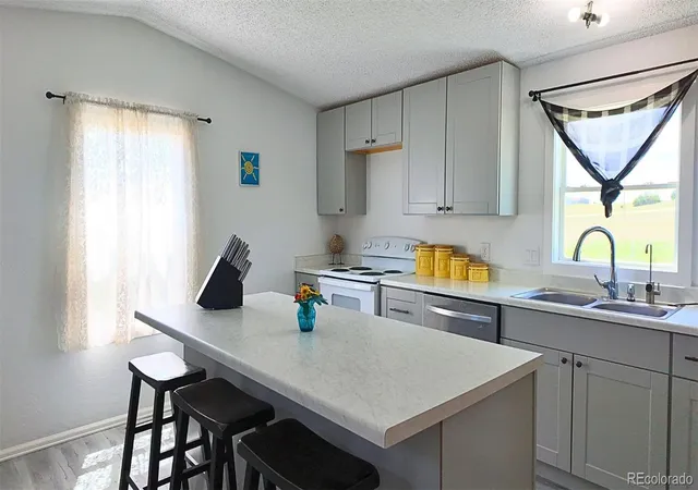 Photo 3 of Single family home for sale at 39030 Alta Vista Rd, Ramah, CO 80832 | MLS# 5617701 | Listing updated on 2026-09-30
