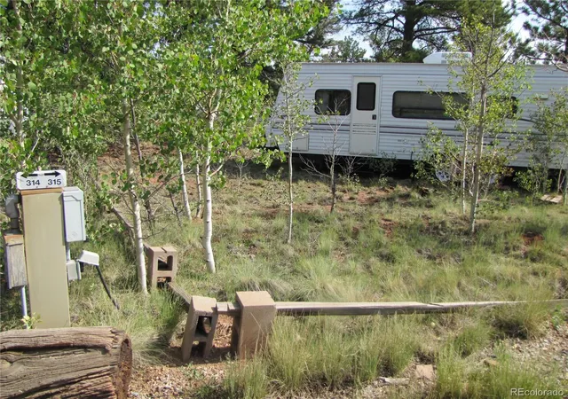 2nd image of 594 Lantern Loop, Hartsel, CO 80449 | MLS# 2062210