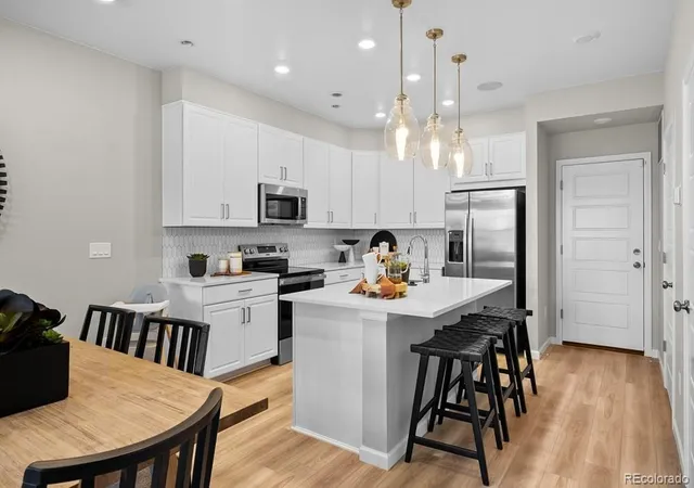 2nd image of 17201 W 91st Ln, Arvada, CO 80007 | MLS# 1817511