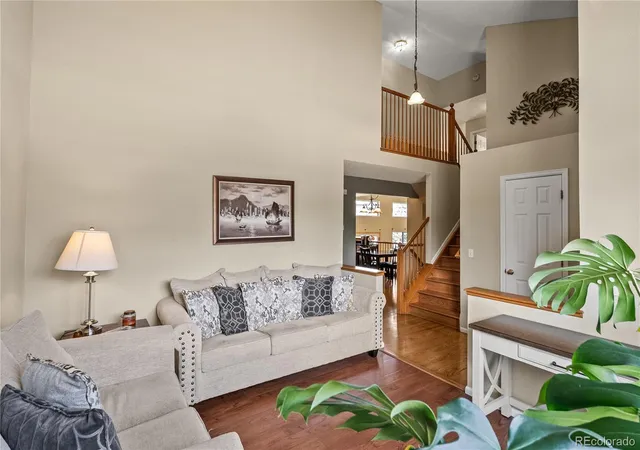 4th image of 317 Wessex Cir, Highlands Ranch, CO 80126 | MLS# 1737187