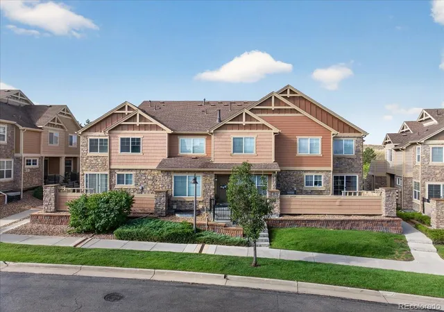 2nd image of 23525 E Platte Dr, Aurora, CO 80016