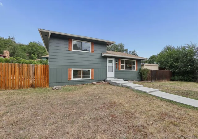 3rd image of 1309 N 25Th St, Colorado Springs, CO 80904 | MLS# 8787760