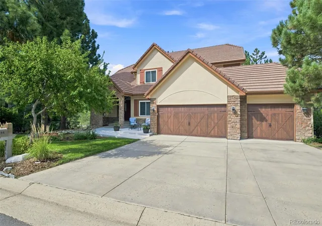 Photo 3 of Single family home for sale at 834 Good Hope Dr, Castle Rock, CO 80108 | MLS# 2432862 | Listing updated on 2026-10-06