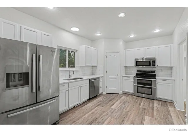 3rd image of 2134 Blue Wing Dr, Johnstown, CO 80534 | MLS# IR1066621