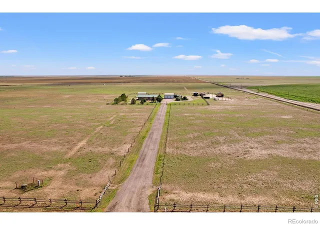 3rd image of 16060 Mystic Ln, Strasburg, CO 80136 | MLS# IR1066630