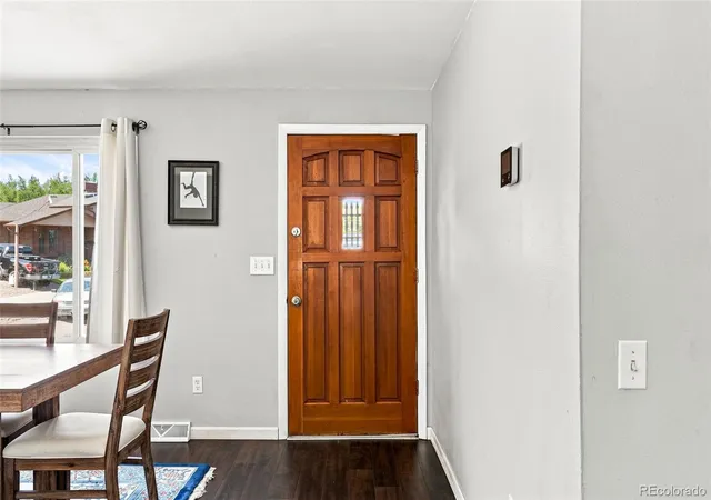 3rd image of 5008 W 71St Ct, Westminster, CO 80030 | MLS# 3966591
