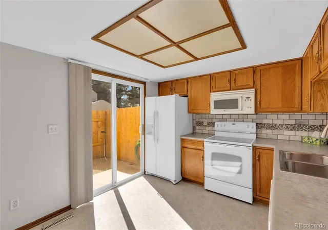 4th image of 8310 S Upham Wy, Littleton, CO 80128 | MLS# 4349465