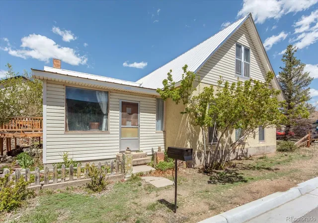 2nd image of 1040 D St, Salida, CO 81201 | MLS# 4990163