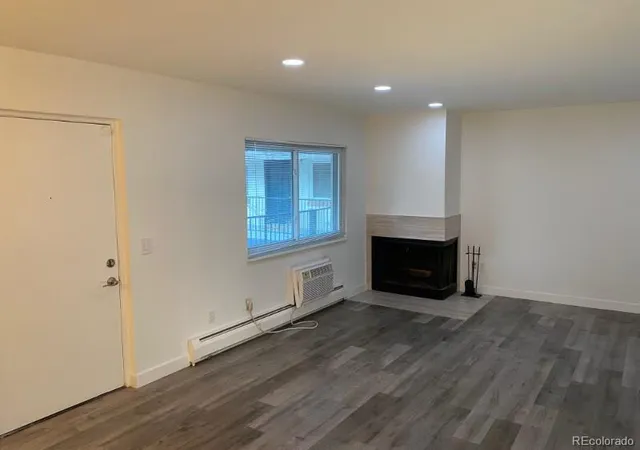 5th image of 2225 S Jasmine St, Denver, CO 80222