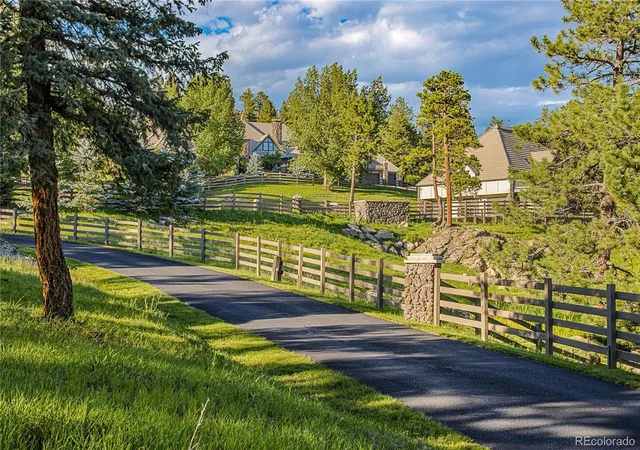 Photo 2 of Single family home for sale at 6917 Timbers Dr, Evergreen, CO 80439 | MLS# 4383693 | Listing updated on 2026-10-01