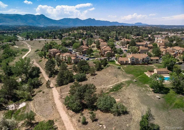 32nd image of 6614 Overland Dr, Colorado Springs, CO 80919 | MLS# 7455174