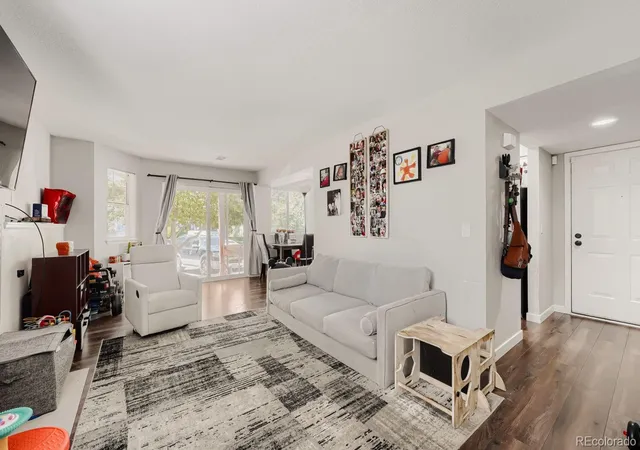 3rd image of 17642 E Loyola Dr #1912R, Aurora, CO 80013 | MLS# 4282198