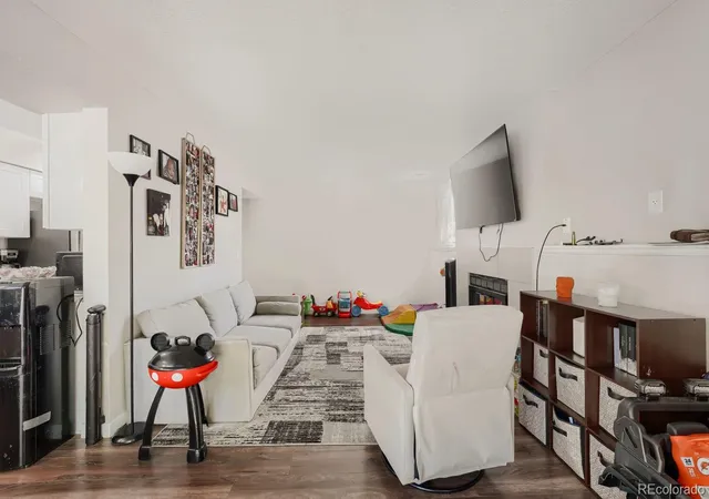 4th image of 17642 E Loyola Dr #1912R, Aurora, CO 80013 | MLS# 4282198