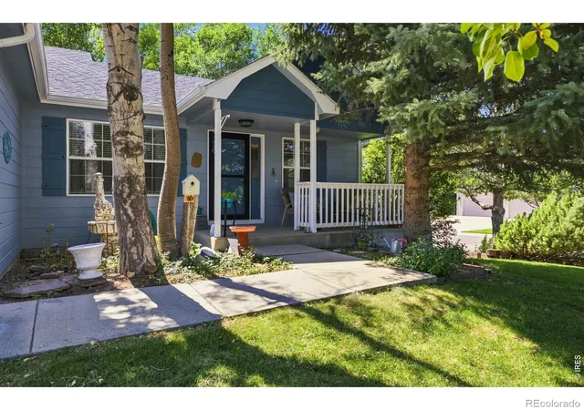 Photo 2 of Single family home for sale at 510 Black Hawk Dr, Eaton, CO 80615 | MLS# IR1066640 | Listing updated on 2026-10-06