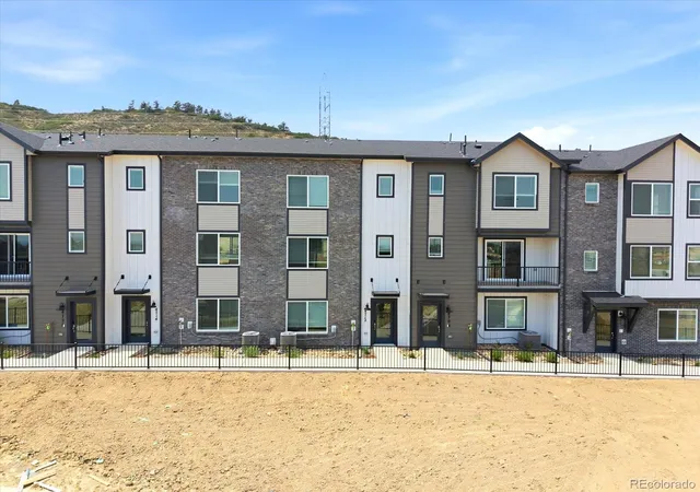 Photo 3 of Townhouse for sale at 4702 Cloudburst Ln, Morrison, CO 80465 | MLS# 7131756 | Listing updated on 2026-08-26