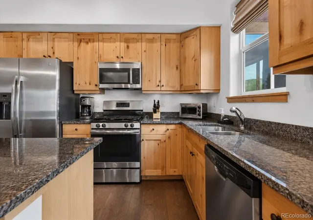 Listing Photo 4 - Condo for sale in building located at 101 Trailhead, Winter Park, CO 80482 - Unit #124