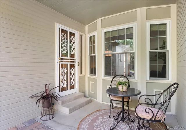 4th image of 1576 E Nichols Cir, Centennial, CO 80122 | MLS# 4720870