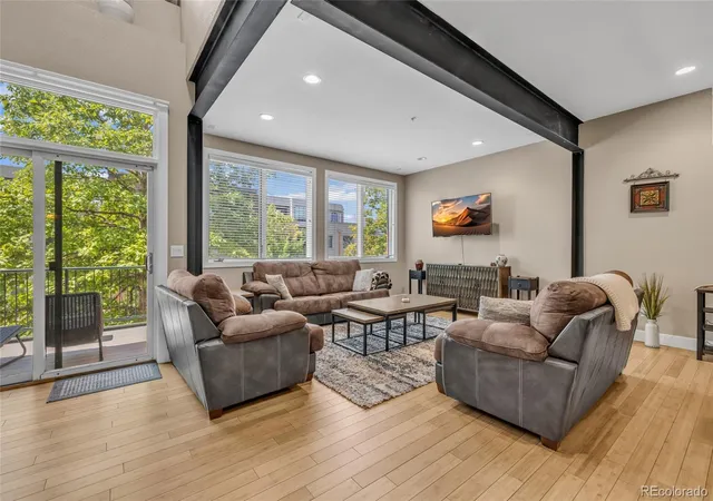 Photo 4 of Townhouse for sale at 11854 Bradburn Blvd, Westminster, CO 80031 | MLS# 5829626 | Listing updated on 2026-08-19
