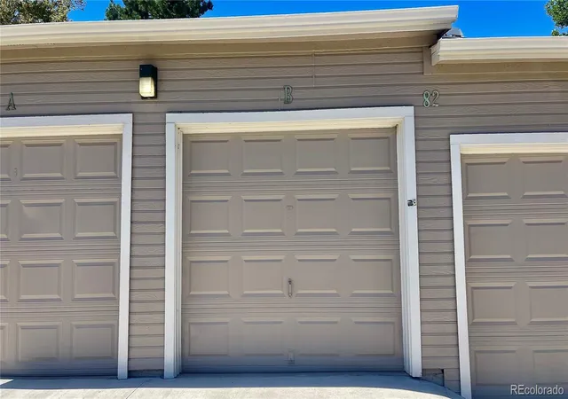 2nd image of 3876 Cyn Ranch Rd, Highlands Ranch, CO 80126