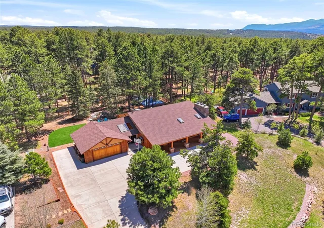 Photo 1 of Single family home for sale at 95 N Sherwood Glen, Monument, CO 80132 | MLS# 5680495 | Listing updated on 2026-08-18