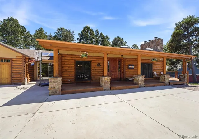 Photo 3 of Single family home for sale at 95 N Sherwood Glen, Monument, CO 80132 | MLS# 5680495 | Listing updated on 2026-08-18