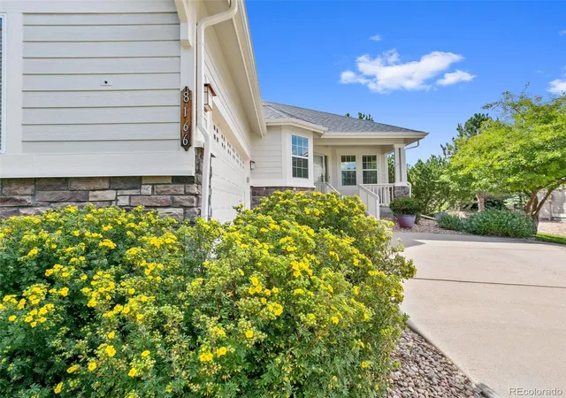 Photo 2 of Single family home for sale at 8166 S Tempe Ct, Aurora, CO 80016 | MLS# 3915556 | Listing updated on 2026-10-25