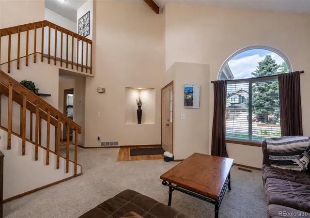 Photo 4 of Single family home for sale at 10102 Telluride St, Littleton, CO 80125 | MLS# 5879797 | Listing updated on 2026-09-12