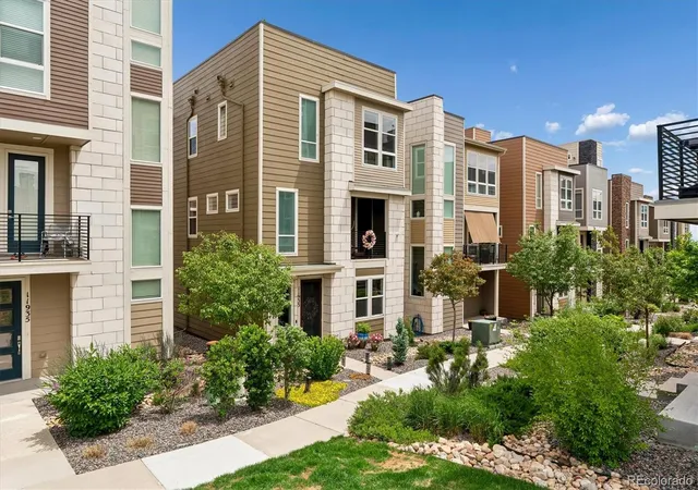 1st image of 11933 Skyview Ln, Broomfield, CO 80021 | MLS# 4367285
