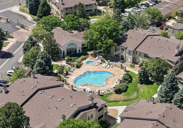2nd image of 10091 E Carolina Dr, Aurora, CO 80247