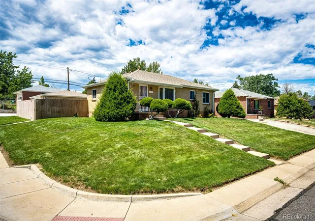 3rd image of 2193 S Xavier St, Denver, CO 80219 | MLS# 9938562