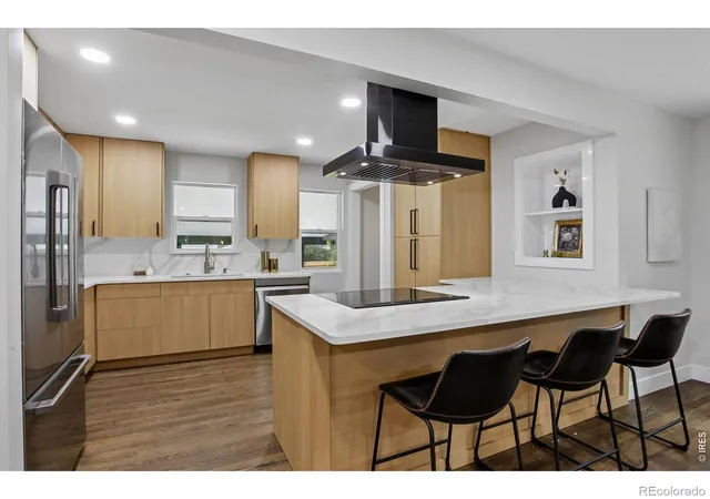 3rd image of 836 Grant St, Longmont, CO 80501 | MLS# IR1066664