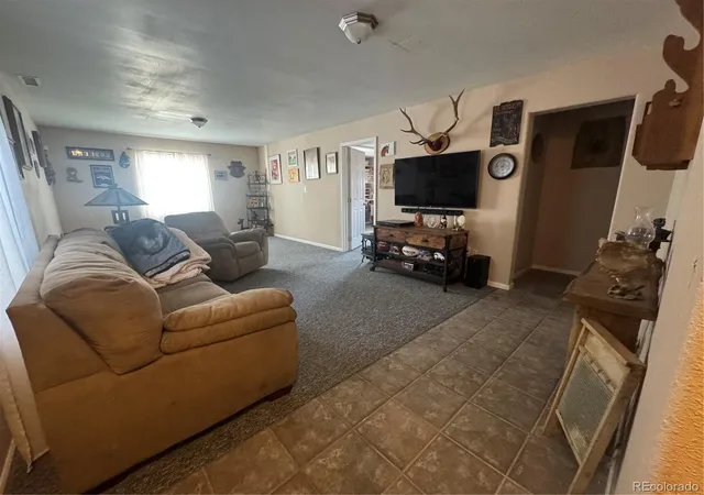 4th image of 3177 Silver Fox Dr, Montrose, CO 81401 | MLS# 2249785