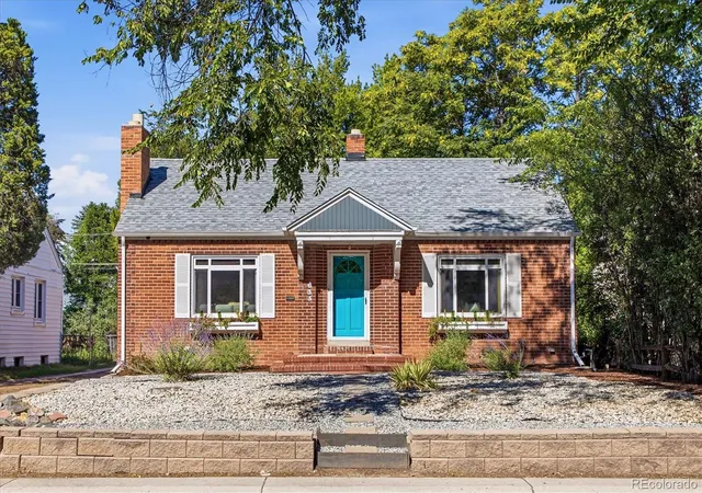 1st image of 635 Holly St, Denver, CO 80220 | MLS# 5154175