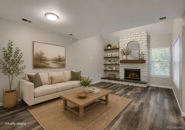 image of 2181 S Victor St #E, Aurora, CO 80014 | MLS# 5083195