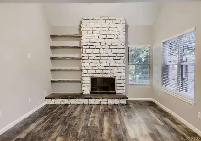 image of 2181 S Victor St #E, Aurora, CO 80014 | MLS# 5083195